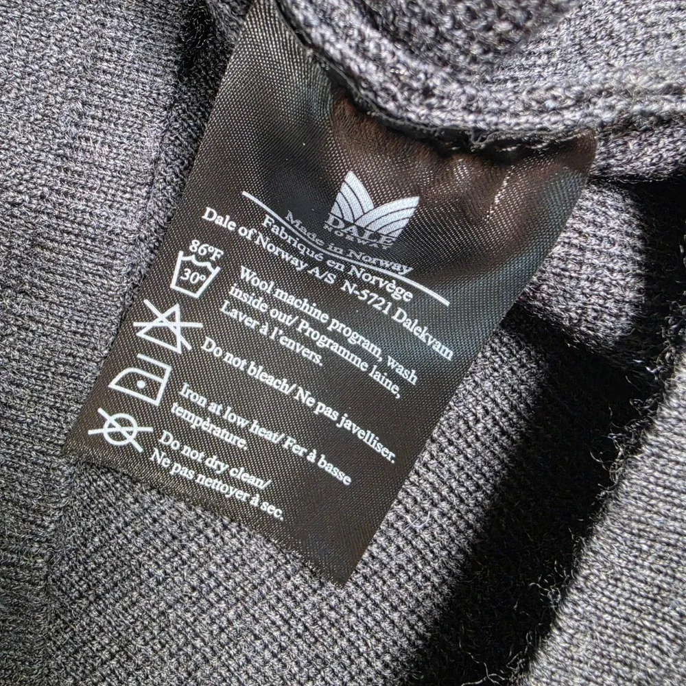Dale of Norway Full Zip Sweater Mens S Black Merino Wool Nordic Fair Isle
